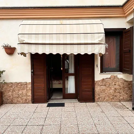 Homes- Crisalide Guest house *